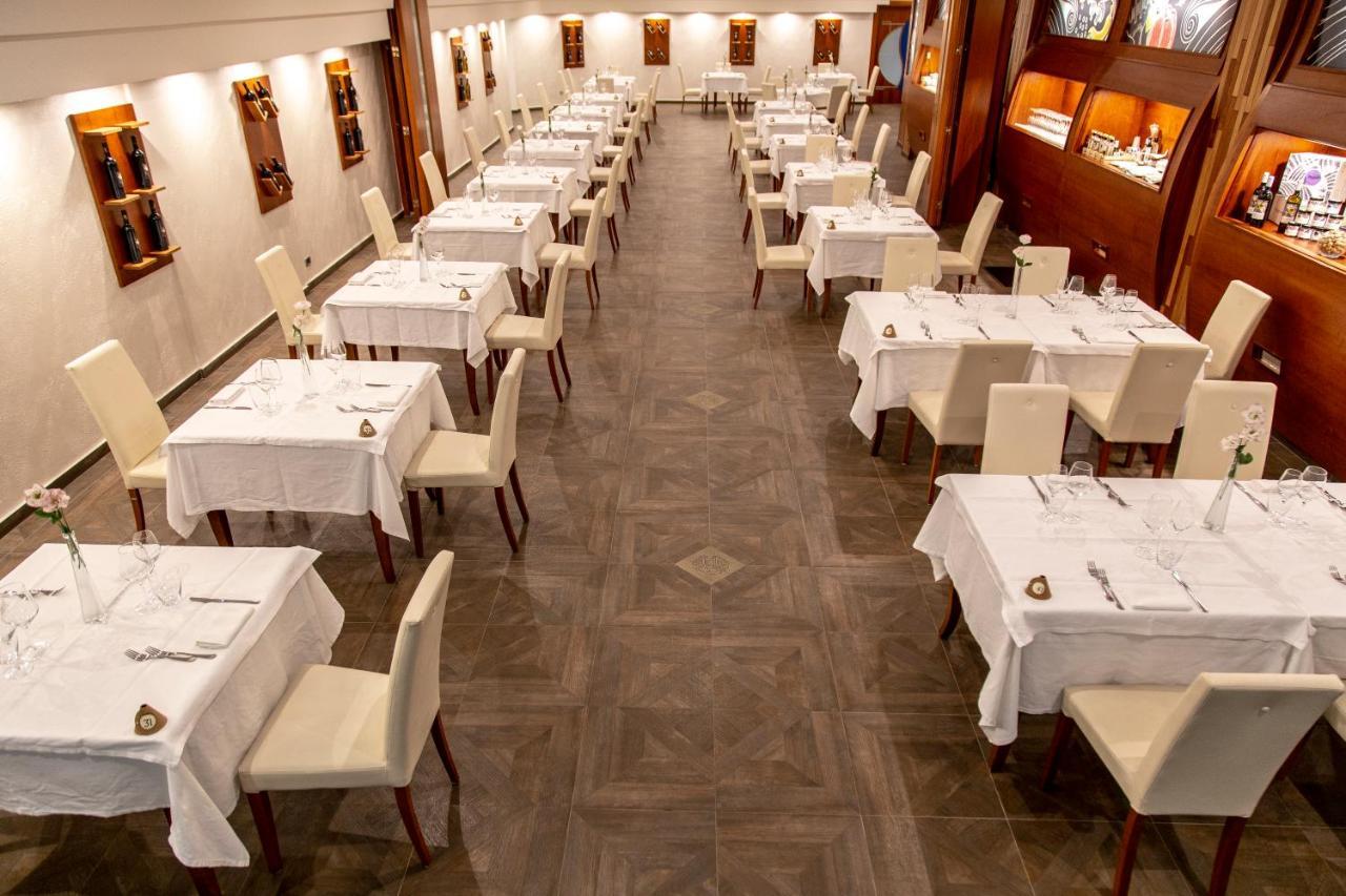 Hotel San Luca Battipaglia Exterior photo